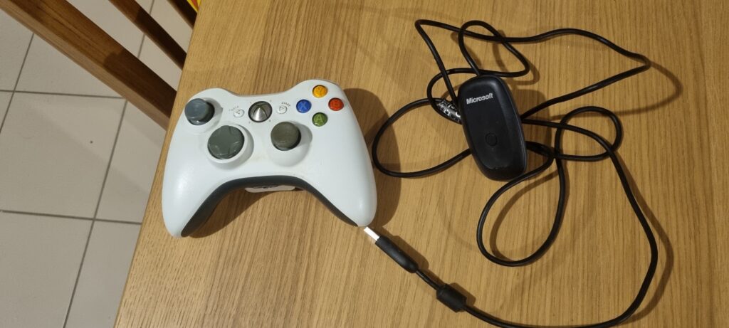 manette blanche